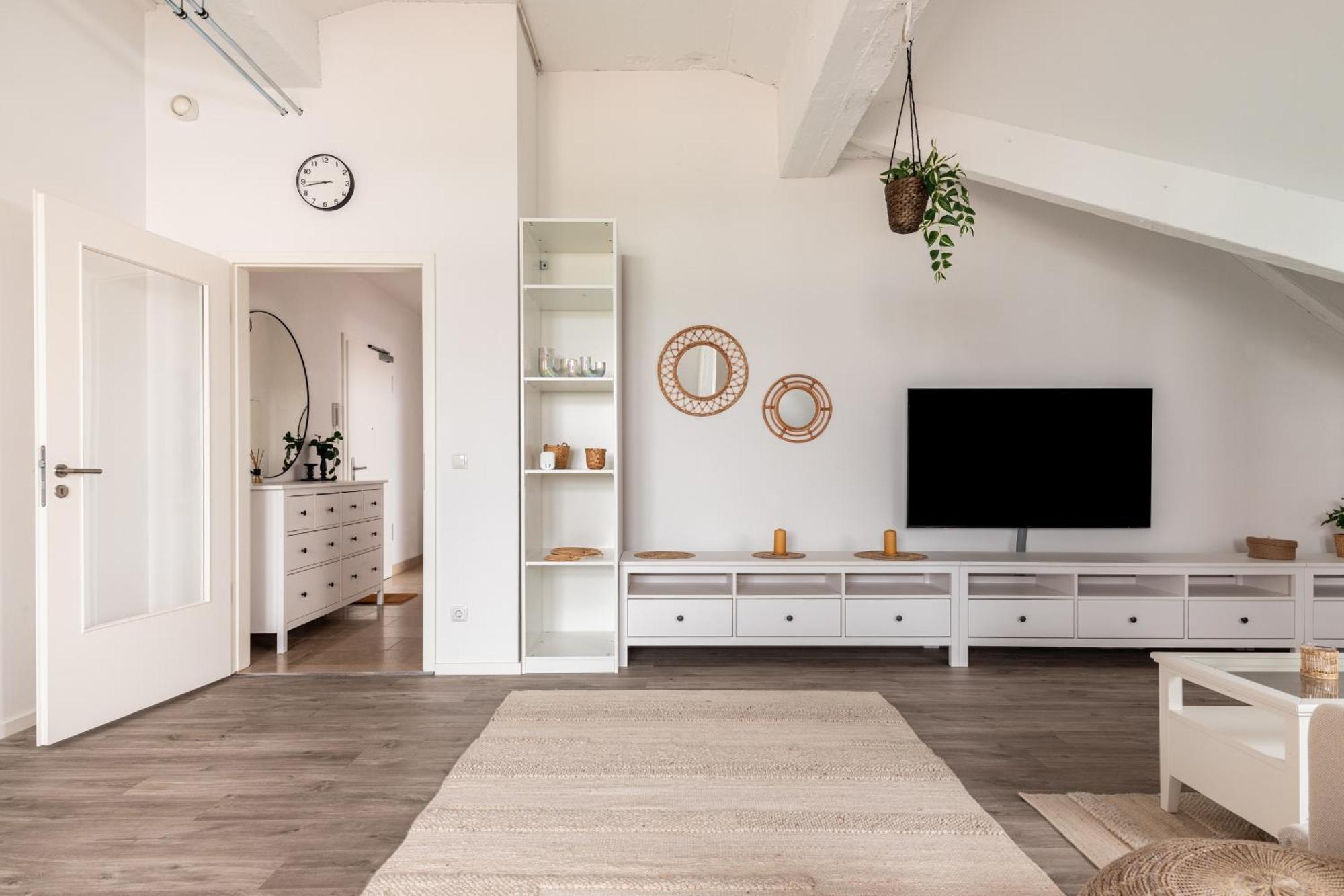 Mint Apartment Ueber Der Stadt Parken Kueche Wifi 베를린 외부 사진