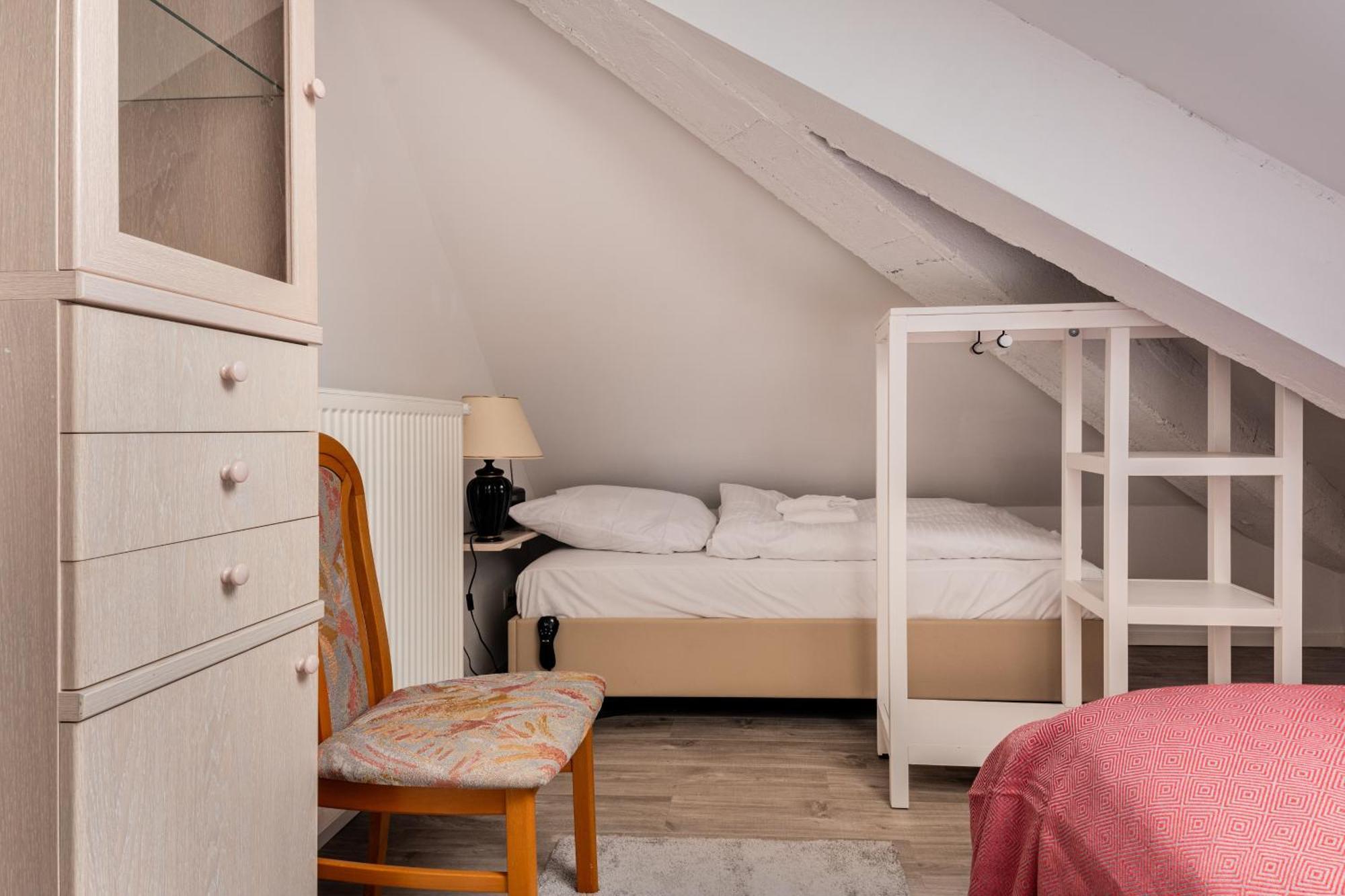 Mint Apartment Ueber Der Stadt Parken Kueche Wifi 베를린 외부 사진