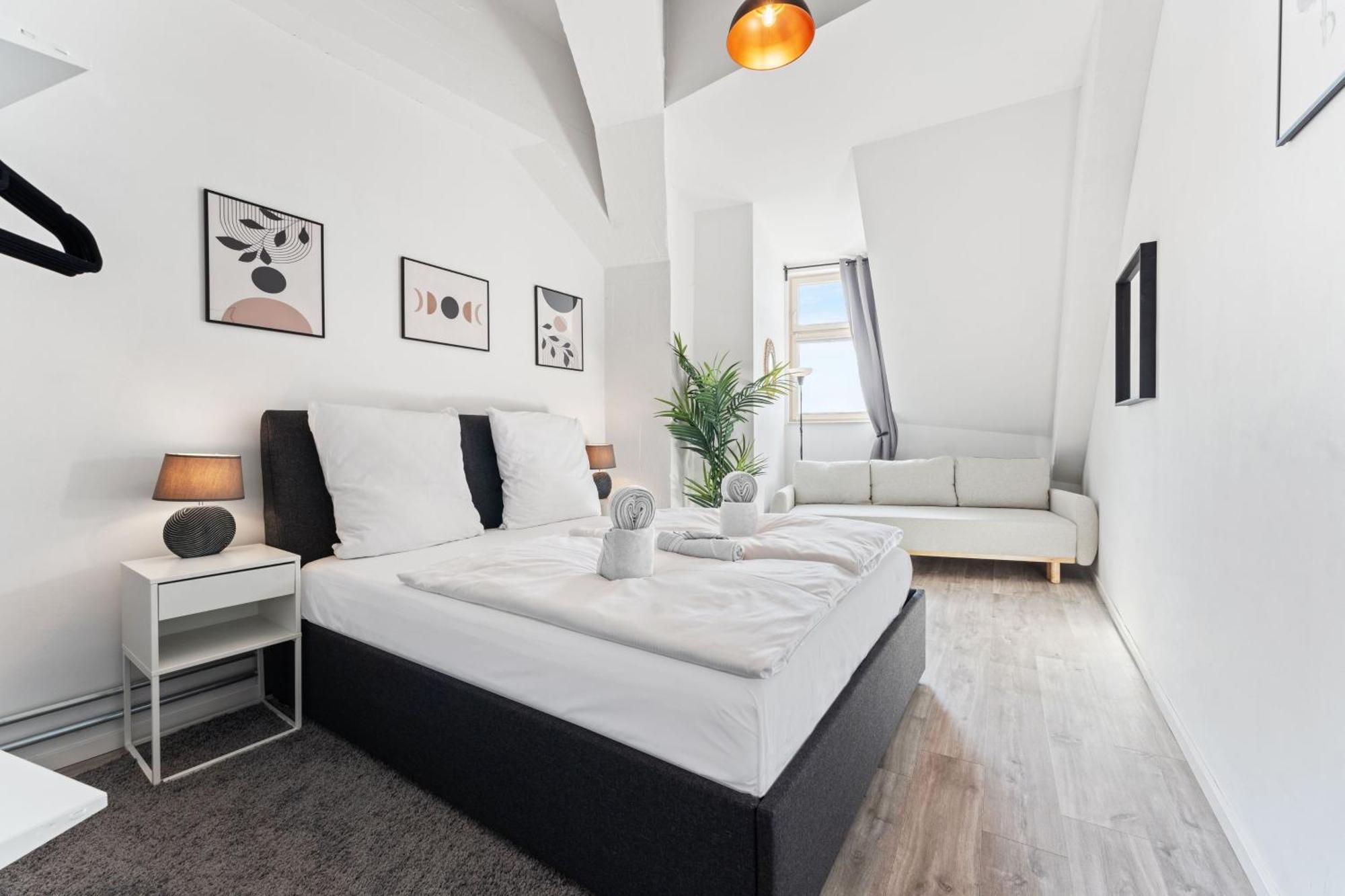 Mint Apartment Ueber Der Stadt Parken Kueche Wifi 베를린 외부 사진