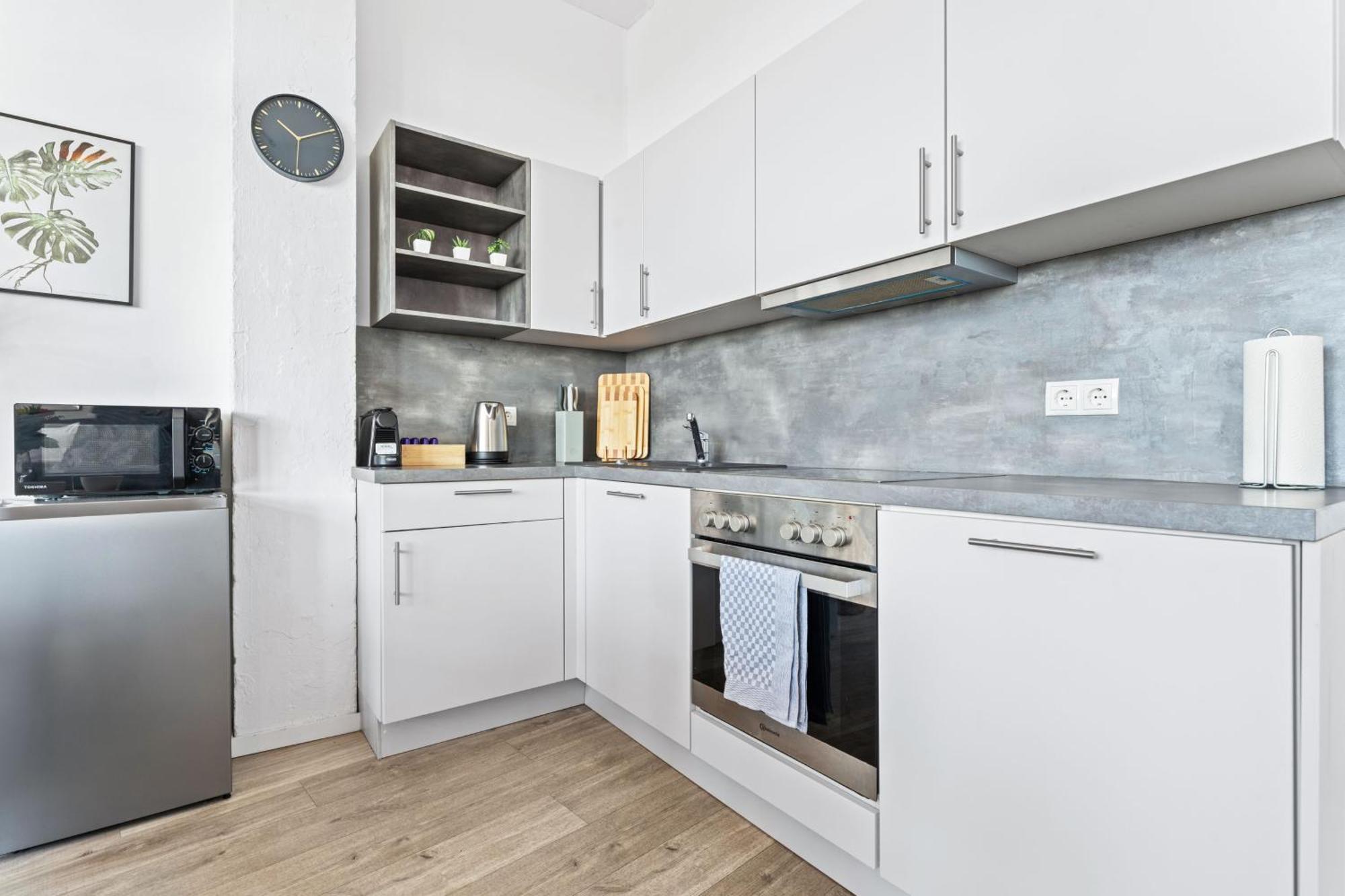 Mint Apartment Ueber Der Stadt Parken Kueche Wifi 베를린 외부 사진