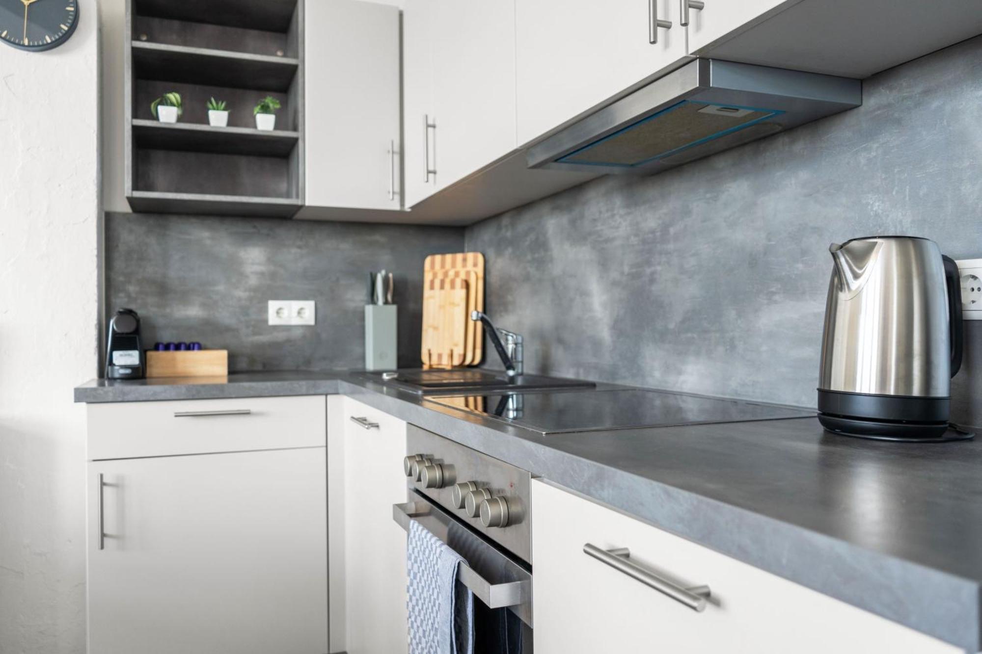 Mint Apartment Ueber Der Stadt Parken Kueche Wifi 베를린 외부 사진